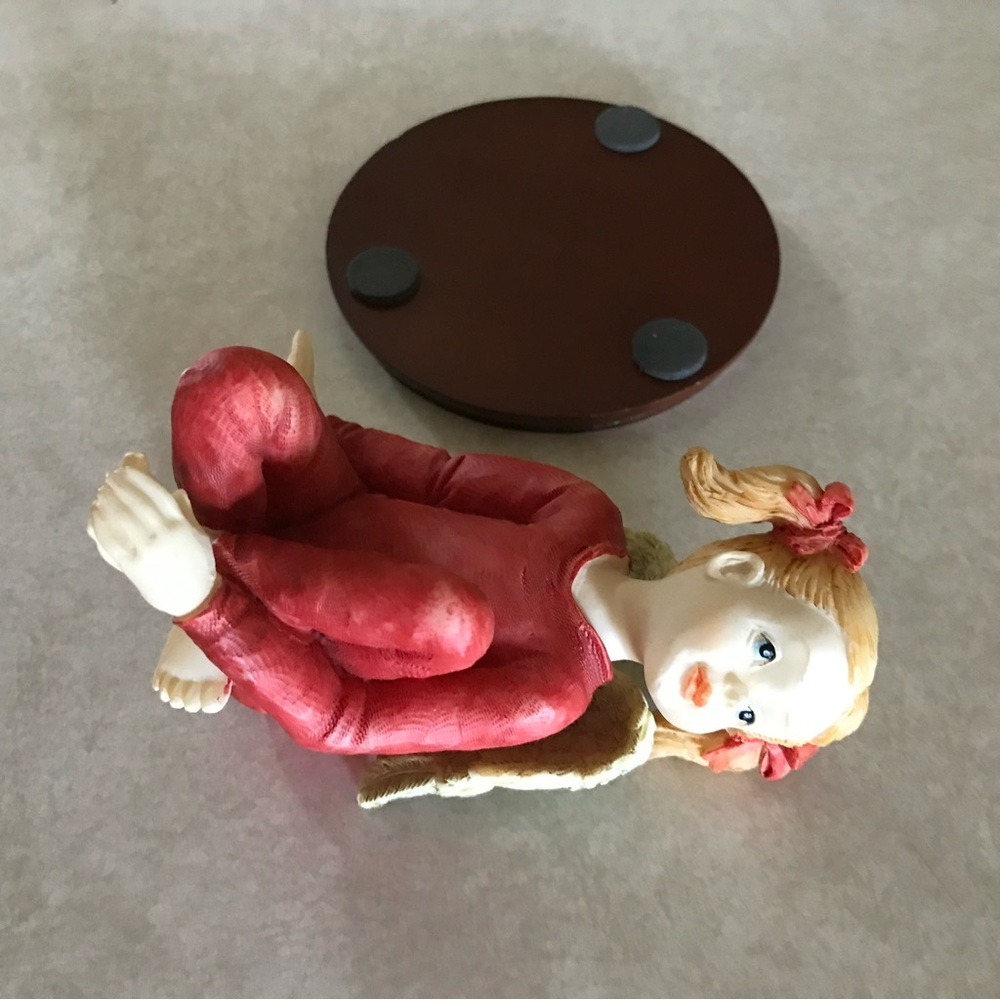 Charming Angel Figurine in Red Attire - Picture 8 of 10